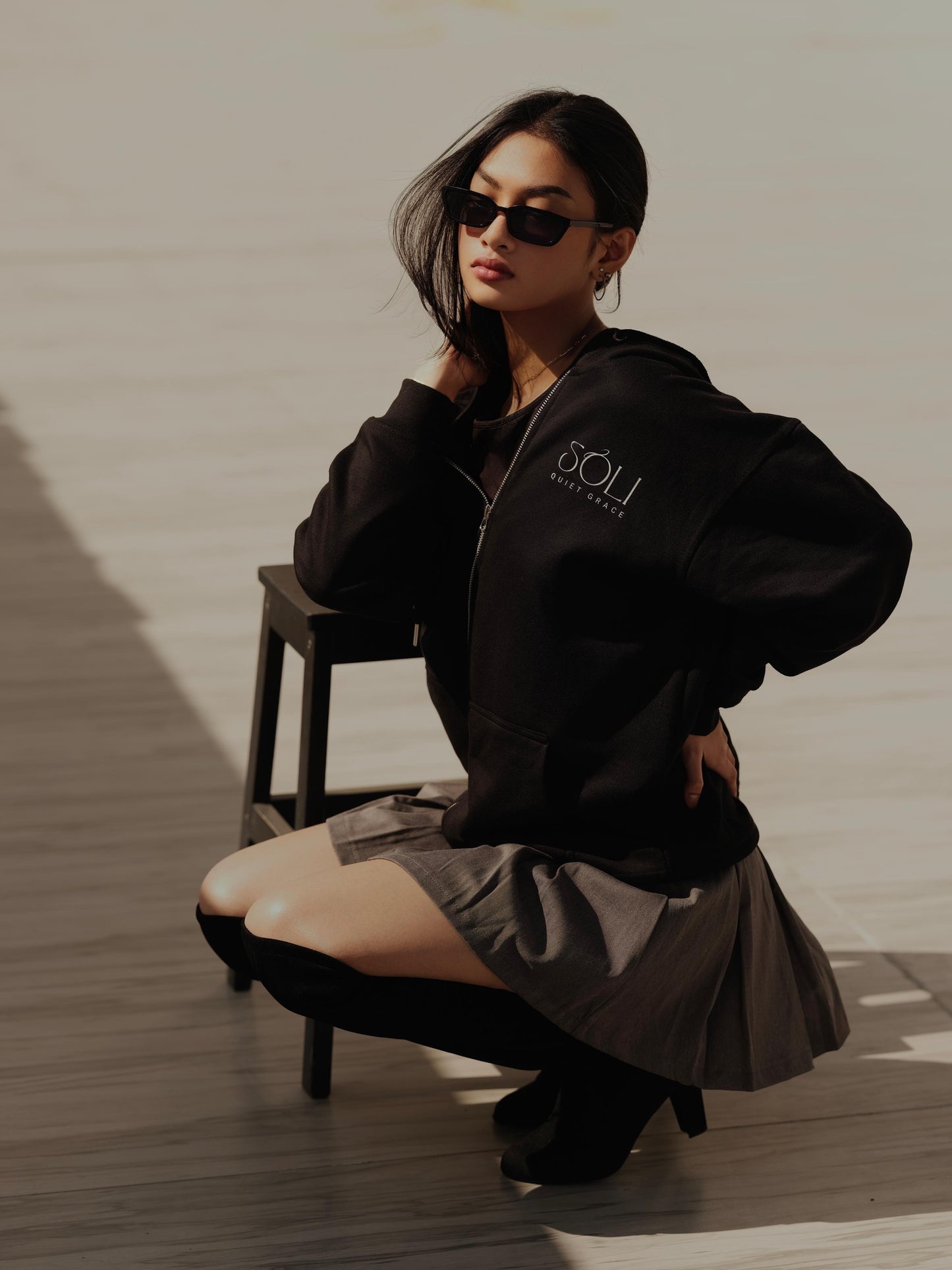 Black Hooded Zipper Jacket - Stylish & Lightweight
