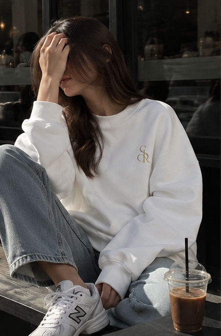 Women's Oversized White Sweatshirt | KHAMI-CO