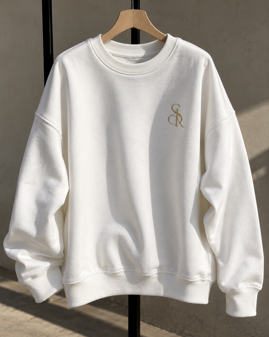 Women's Oversized White Sweatshirt | KHAMI-CO