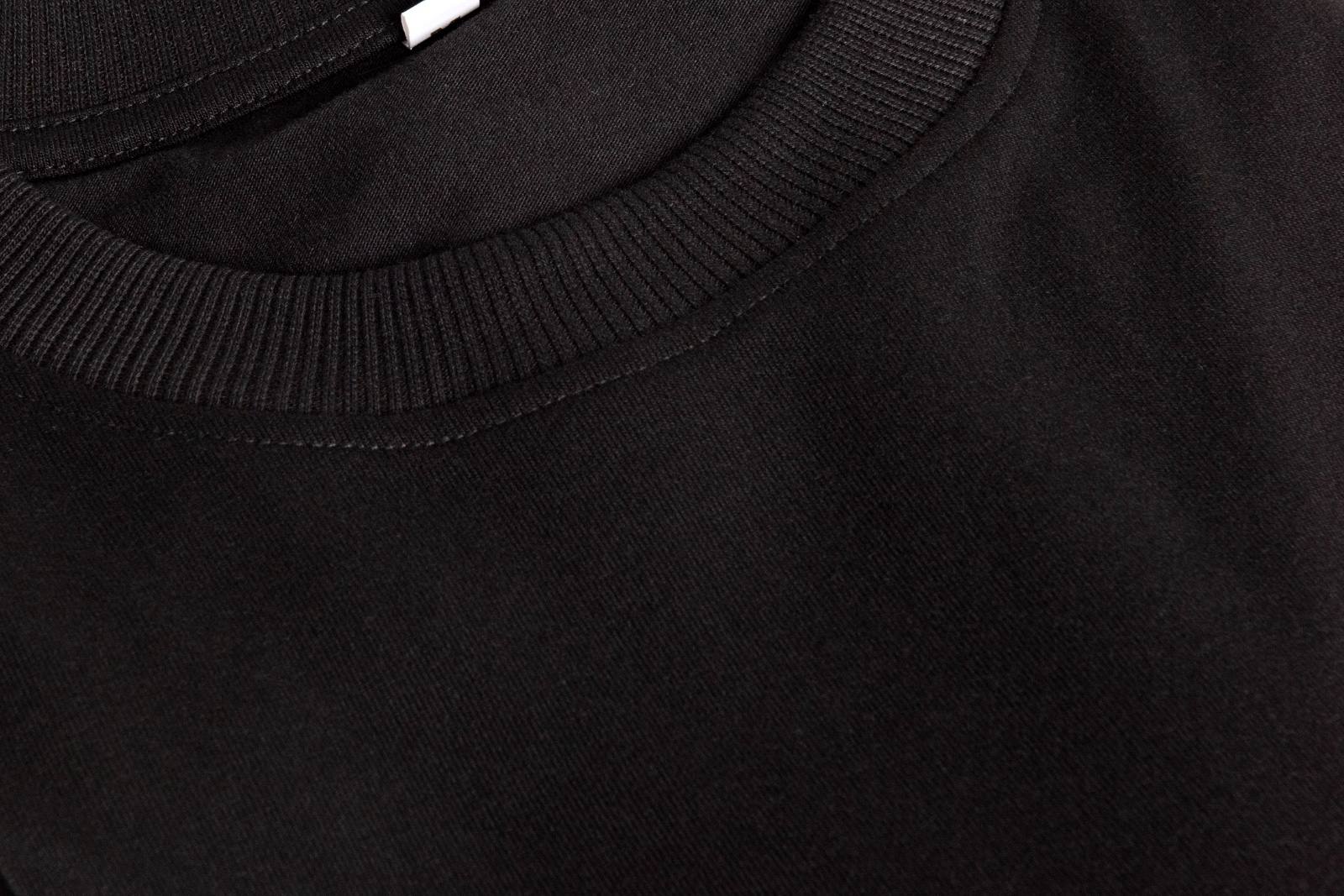 Premium Black Plain Oversize T-Shirt in Dubai, UAE Local Made - Easy tear-off label for rebranding